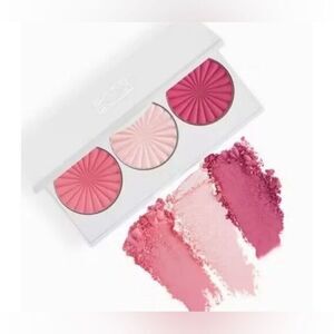 NIB OFRA Cosmetics Blossom Blush Midi Palette with 3 Pink Shades